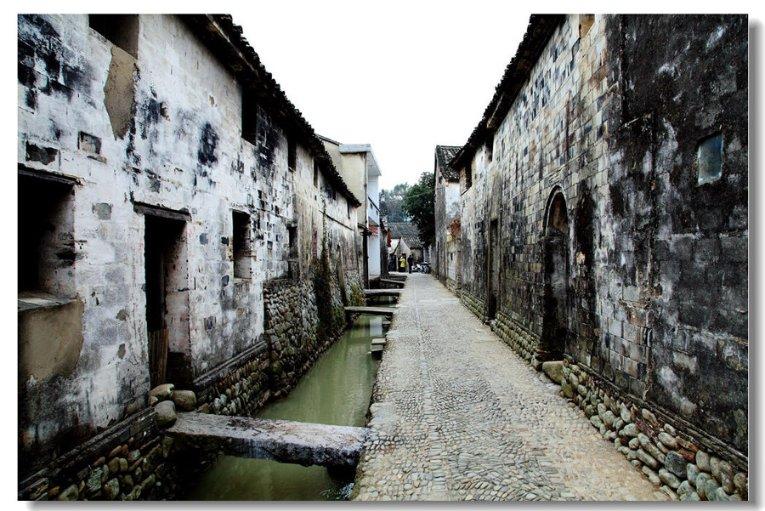 南京雨花台消防联合多部门开展综合性消防演练